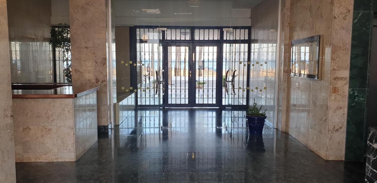 Edificio Palmeras Apartamento
